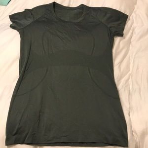 Lululemon Swiftly Short Sleeve Crew - dark green